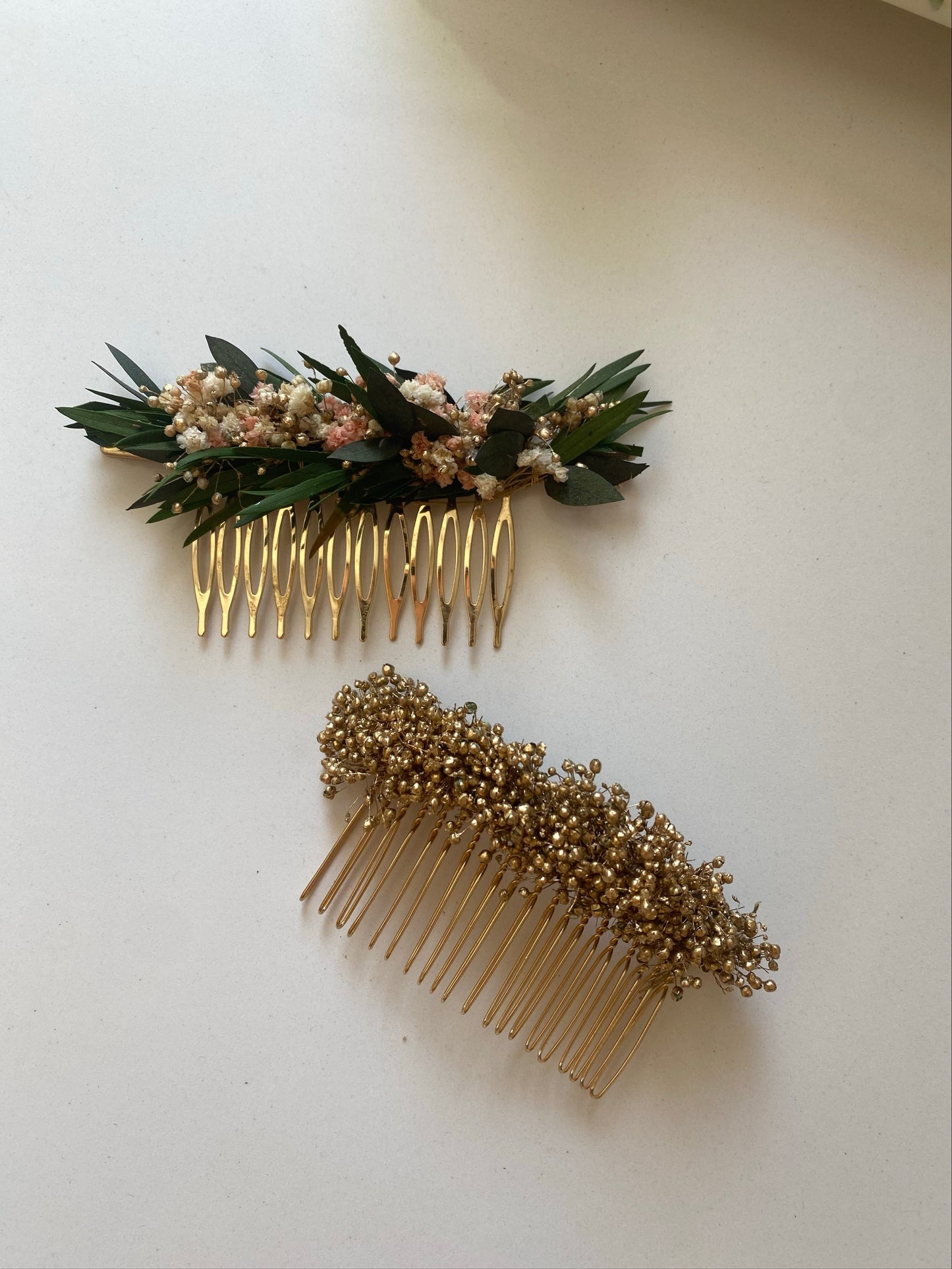 DUSTY WHITE & ROSW COMB - Preserved Flower Wedding Hair Piece
