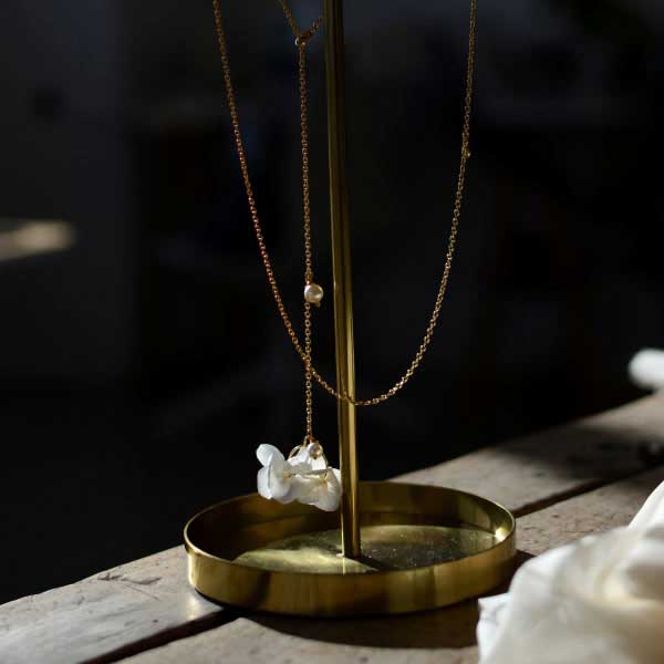 Bella Back Necklace