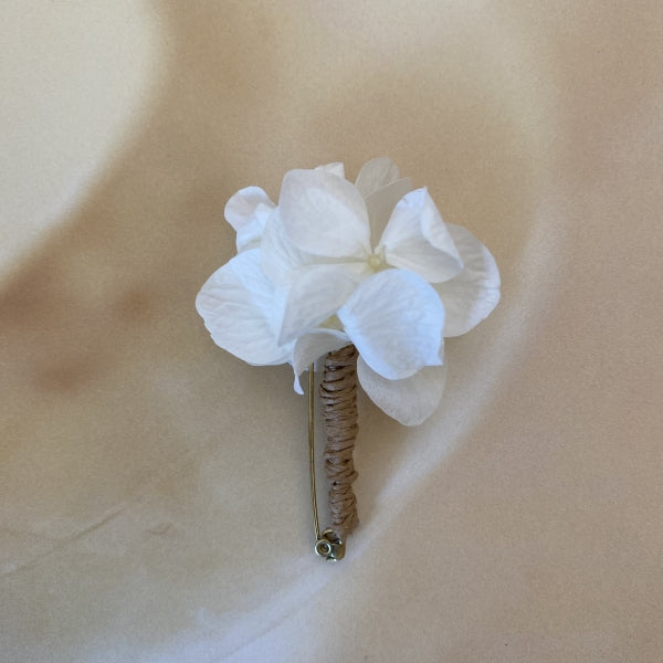 Bella Buttonhole