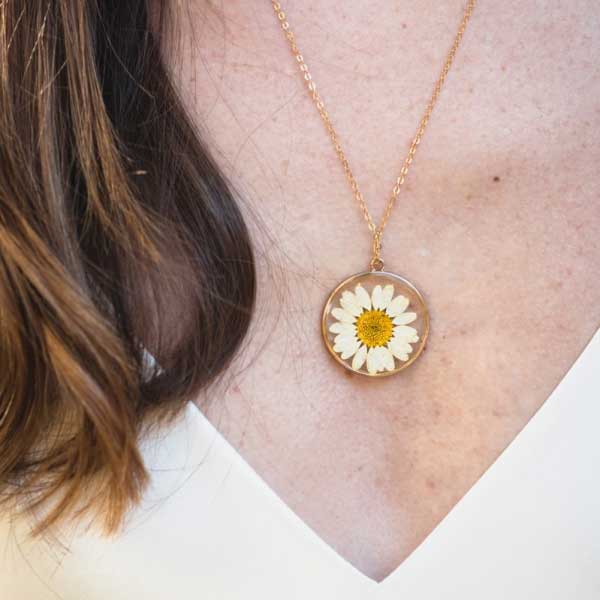 Daisy Necklace