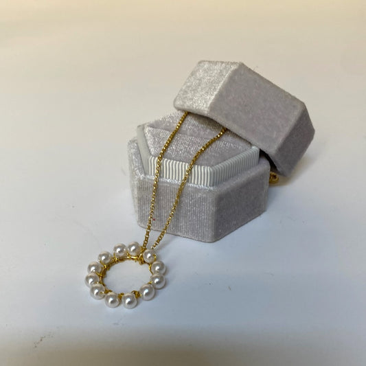 Gloria Necklace